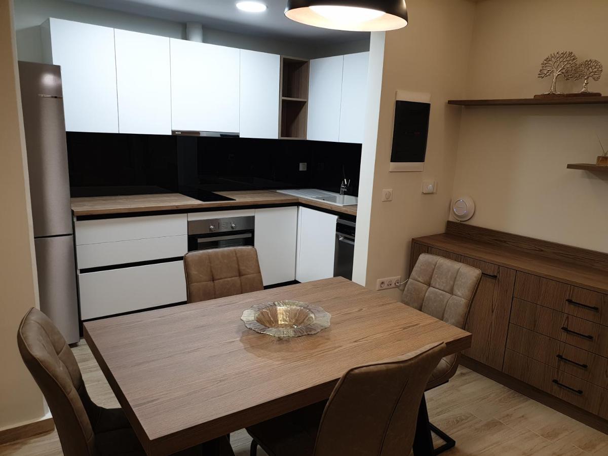 Olive Deluxe Apartment Кардиця Екстер'єр фото